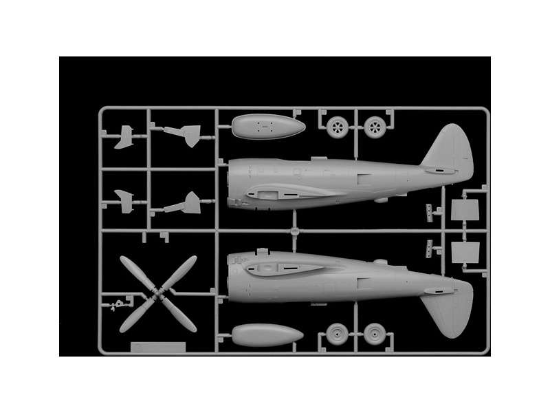 Italeri P-47D Thunderbolt (E.T.O.) (1:48)