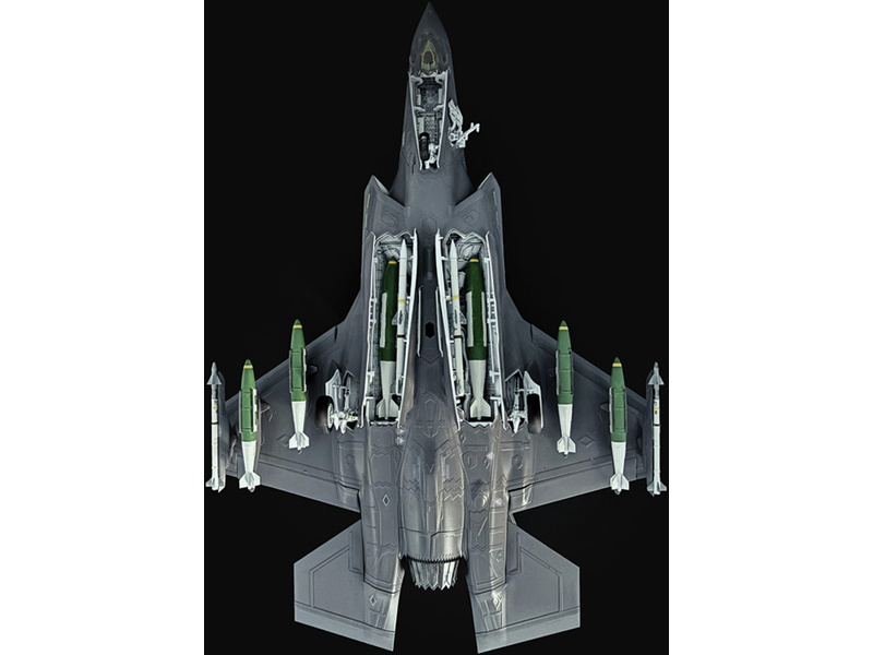 Italeri Lockheed Martin F-35A Lightning II (Beast Mode) (1:48)