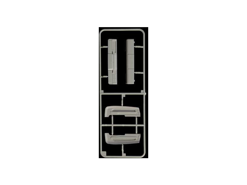 Italeri Scania S770 4x2 Normal Roof Grey Cab (1:24)