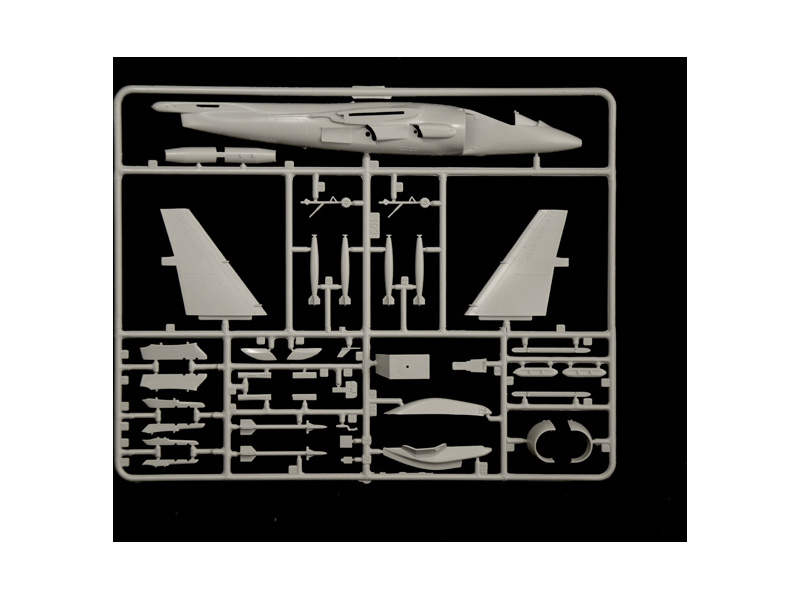 Italeri AV-8B Harrier II (1:72)