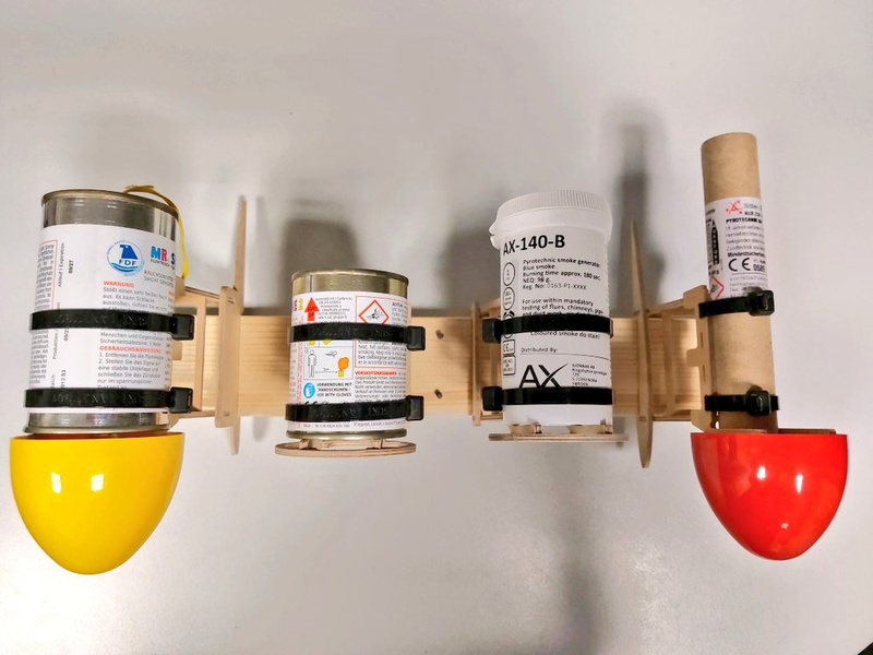 Klima držák dýmovnic pro RC modely univerzální (2)