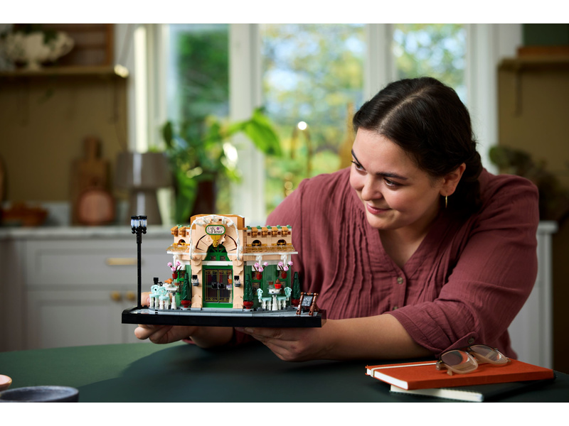 LEGO Icons - Francouzská kavárna
