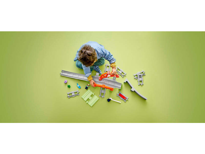 LEGO DUPLO - Železniční most a koleje – rozšiřující sada