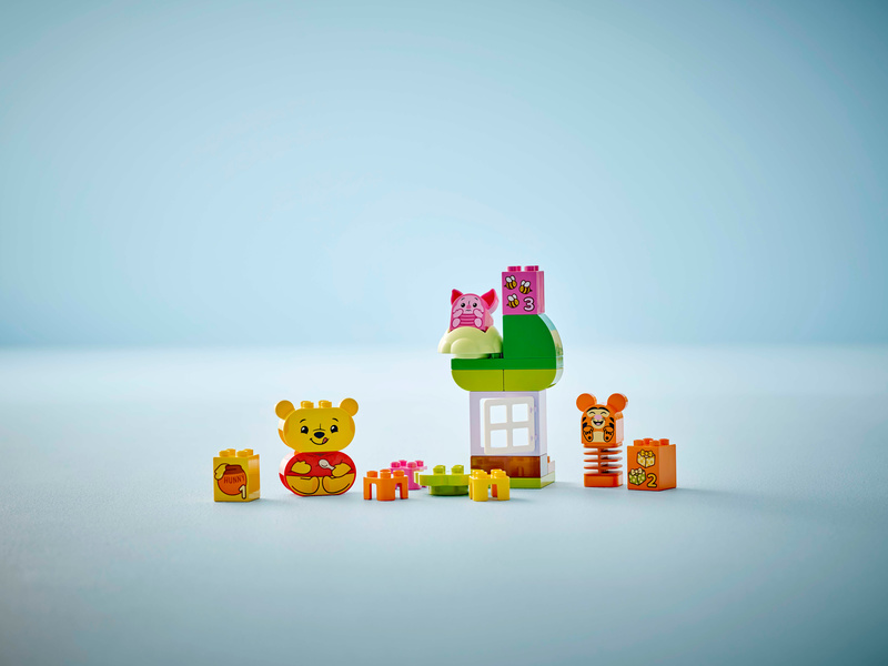 LEGO DUPLO - Disney - Narozeninová oslava Medvídka Pú