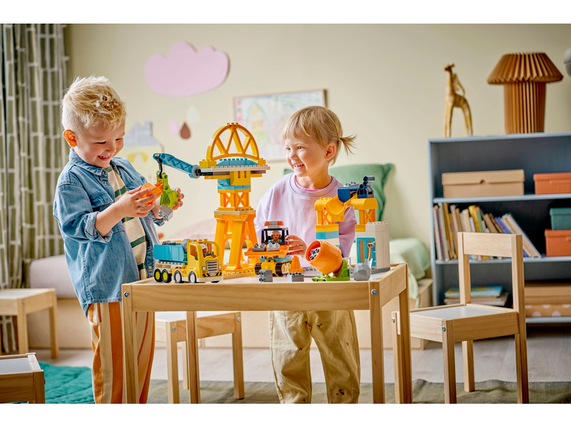 LEGO DUPLO - Staveniště a vozidla 3 v 1