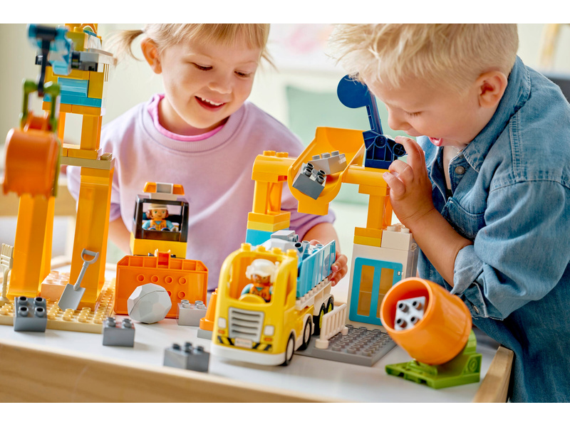 LEGO DUPLO - Staveniště a vozidla 3 v 1