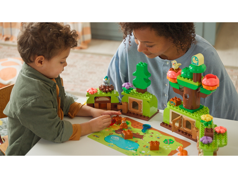LEGO DUPLO - Les plný objevů a divokých zvířátek