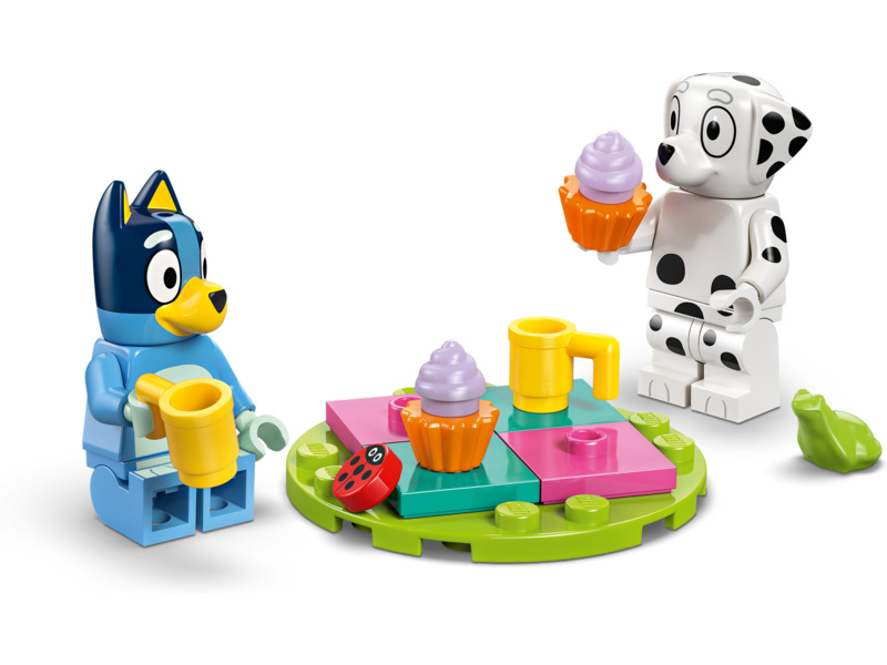 LEGO Bluey - Bluey, Chloe a zábava na hřišti