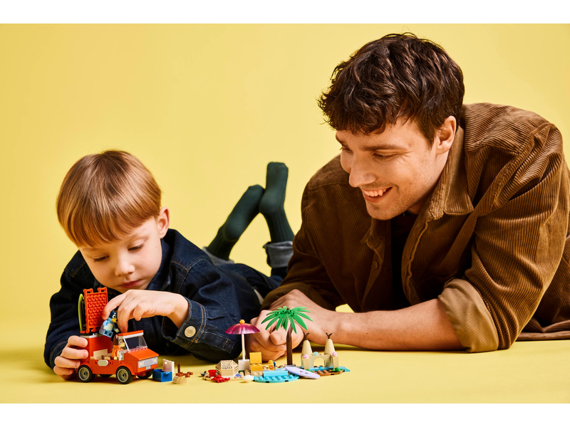 LEGO Bluey - Bluey a rodinný výlet autem na pláž