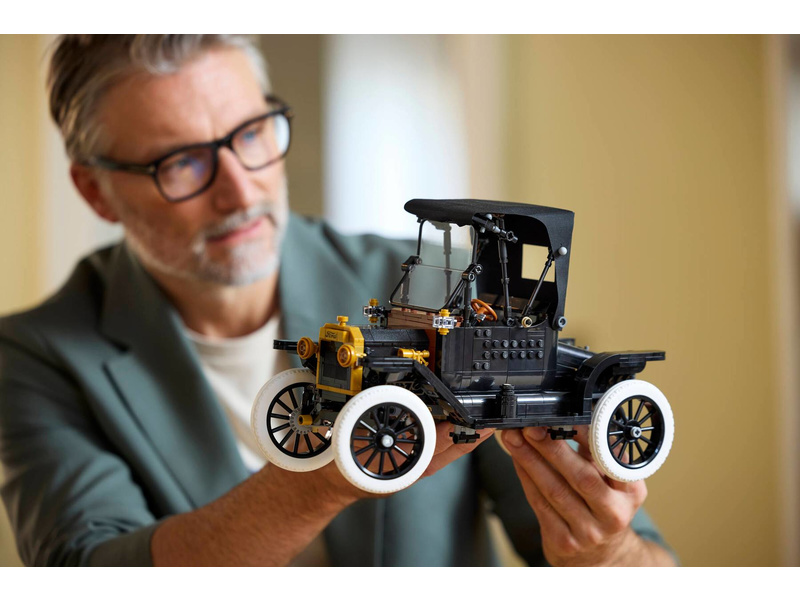 LEGO Icons - Ford Model T
