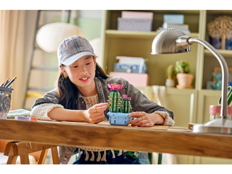 LEGO Botanicals - Kvetoucí kaktus