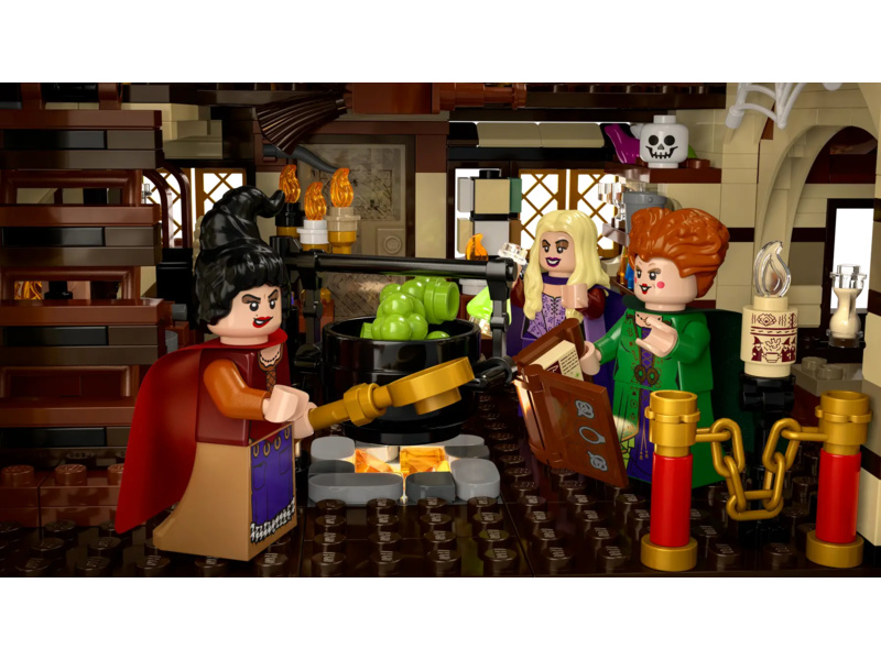 LEGO Ideas - Disney Hokus pokus: Chatka sester Sandersonových