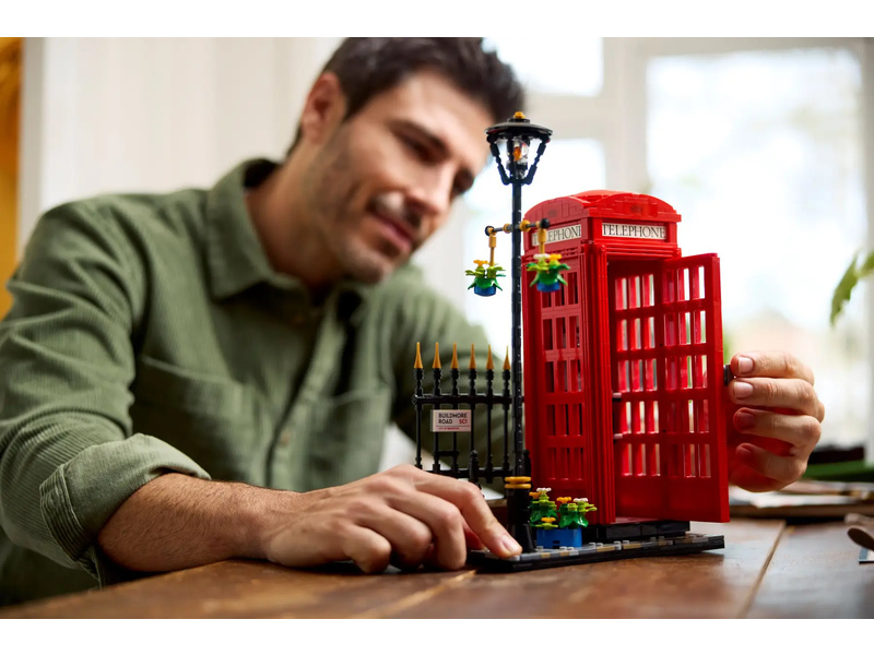 LEGO Ideas - Červená londýnská telefonní budka