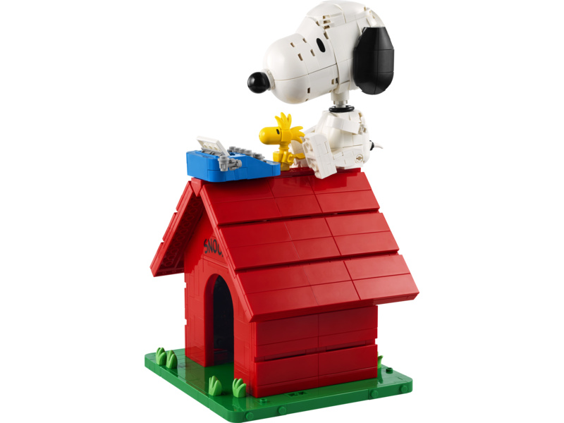 LEGO Ideas - Peanuts: Snoopyho bouda