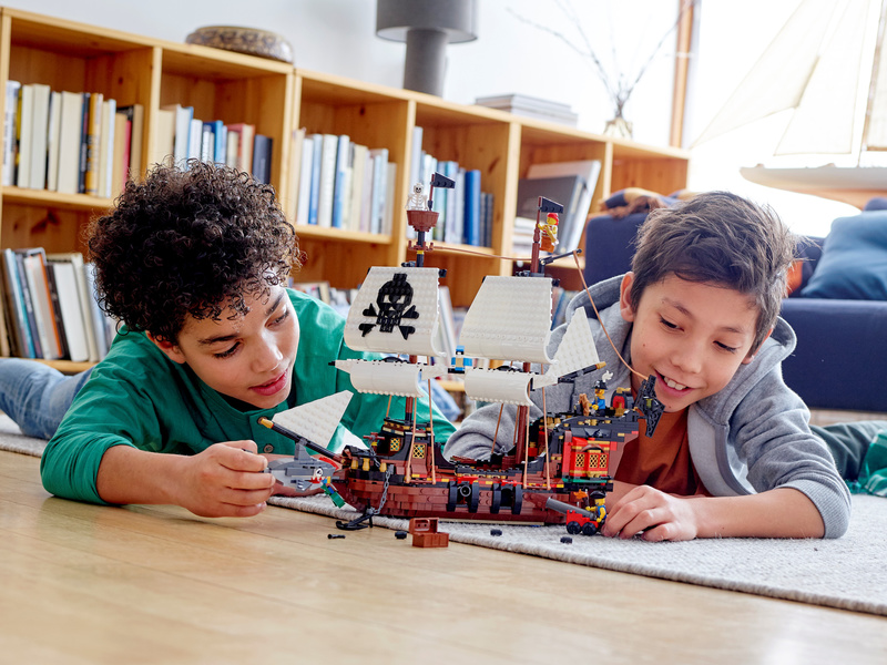 LEGO Creator - Pirátská loď