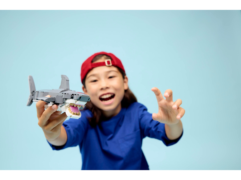 LEGO Creator - Divoký žralok a truhla s pokladem