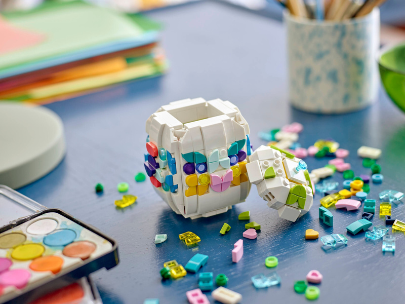 LEGO Iconic - Dekorativní velikonoční vajíčko