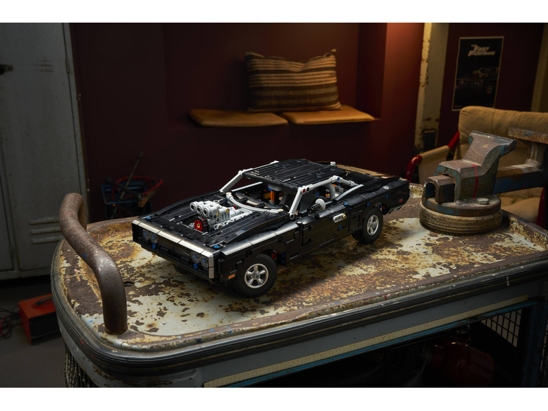 LEGO Technic - Auto Fast and Furious Dodge Charger R/T