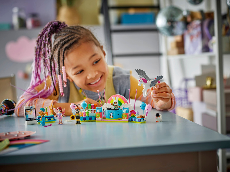 LEGO Friends - Kostýmová párty s jednorožcem a vílou