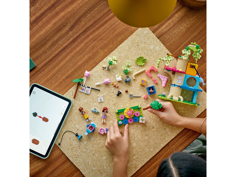 LEGO Friends - Kočičí narozeninová oslava a dům na stromě