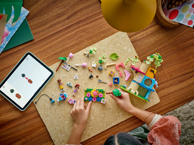 LEGO Friends - Kočičí narozeninová oslava a dům na stromě