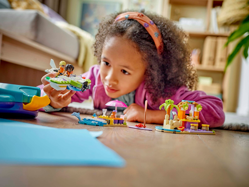 LEGO Friends - Kreativní plážový a cestovní kufřík