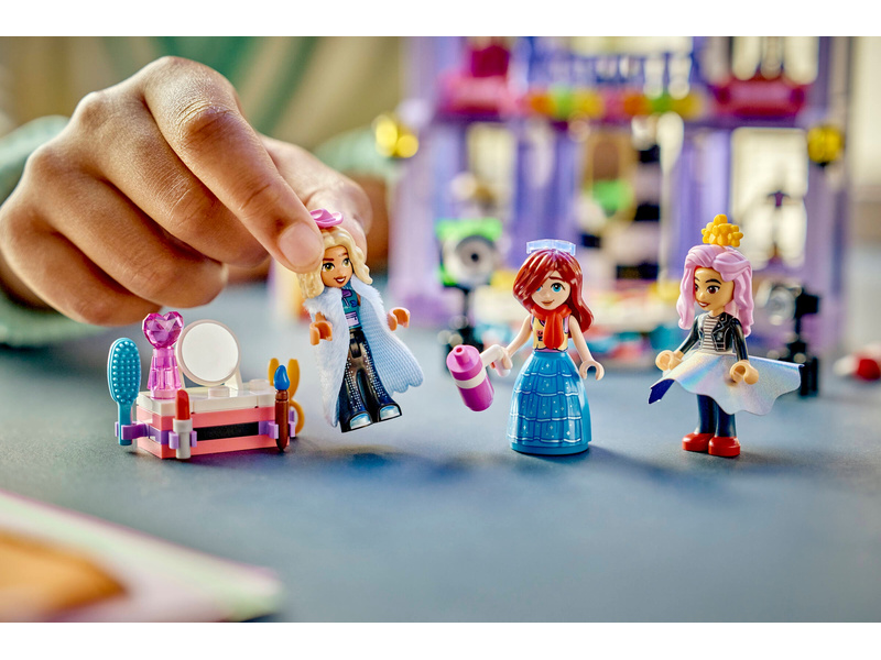LEGO Friends - Módní přehlídka v městečku Heartlake
