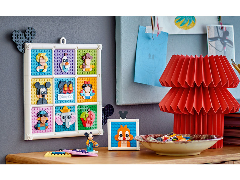 LEGO Disney - 100 let oblíbených animovaných postav Disney