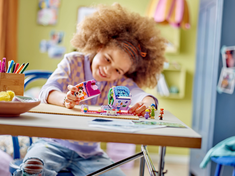 LEGO Disney - Kostky nálad podle filmu V hlavě 2