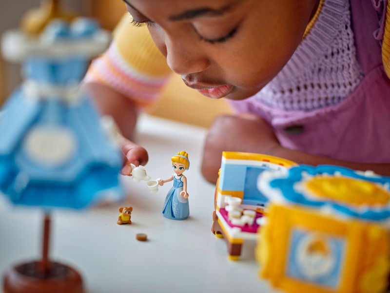 LEGO Disney Princess - Popelčiny šaty