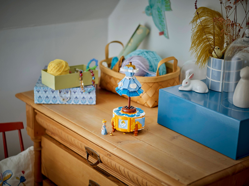 LEGO Disney Princess - Popelčiny šaty