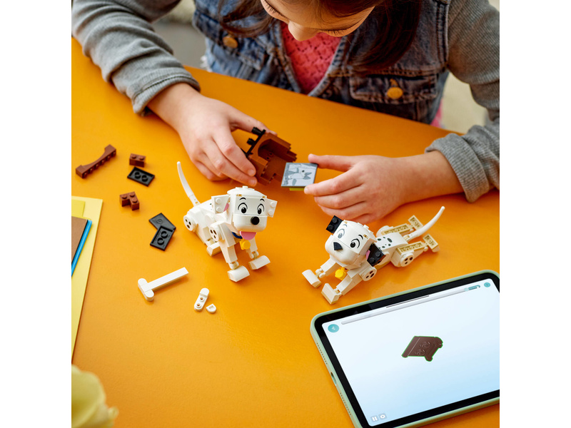 LEGO Disney - Štěňátka Štístko a Penny z filmu 101 dalmatinů