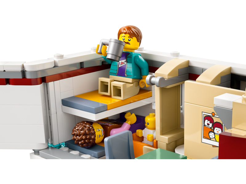 LEGO City - Prázdninový dobrodružný karavan