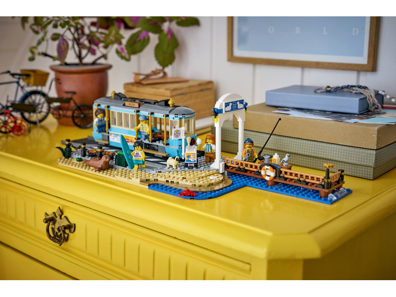 LEGO City - Historická plážová tramvaj