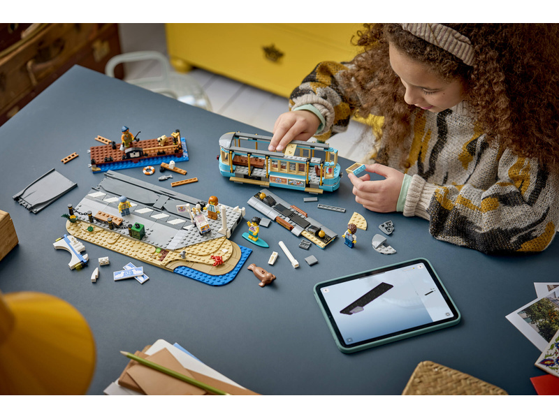 LEGO City - Historická plážová tramvaj