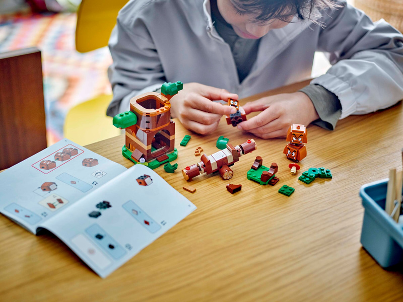 LEGO Super Mario - Goombové na hřišti