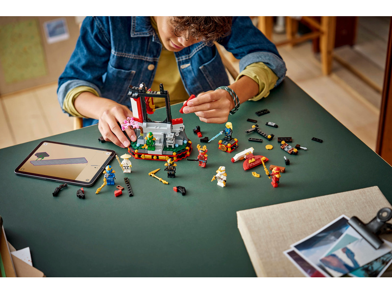 LEGO Ninjago - Výstavka nindžů: 15 let NINJAGO