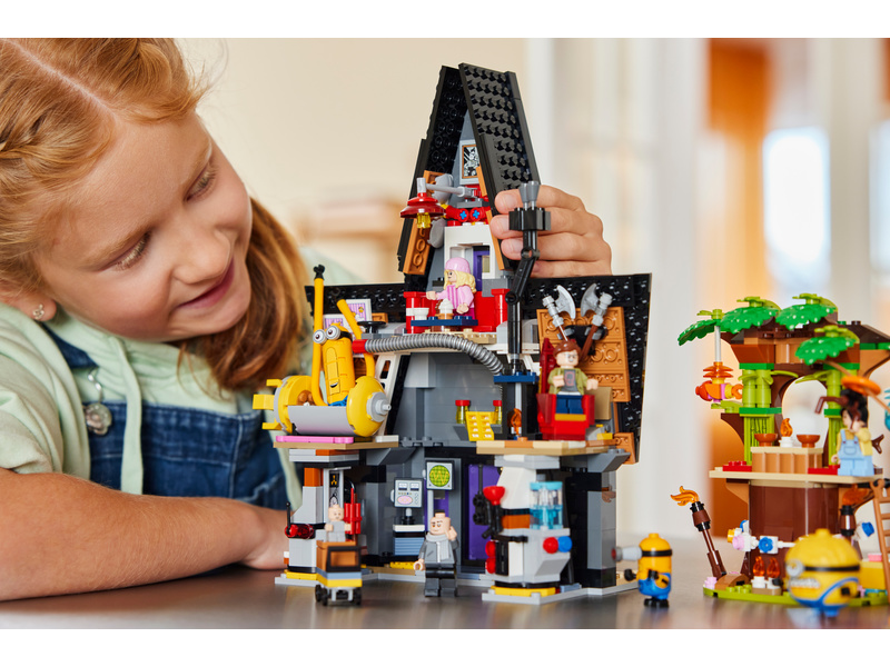 LEGO Já, padouch 4 - Mimoni a Gruův rodinný dům