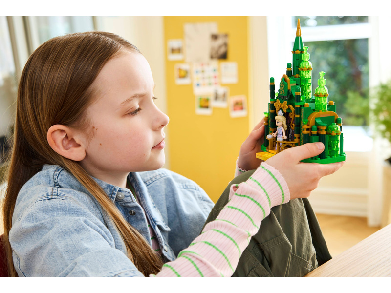 LEGO Wicked - Emerald City a zámek Kiamo Ko