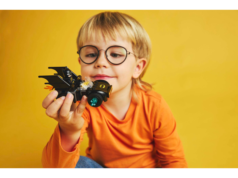 LEGO DC Batman - Batman a Batmobil vs. Mr. Freeze