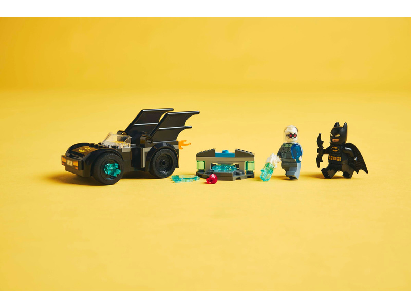 LEGO DC Batman - Batman a Batmobil vs. Mr. Freeze
