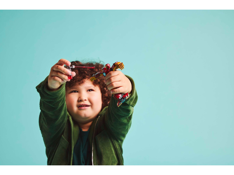 LEGO Marvel - Iron Man v robotickém obleku vs. Ultron