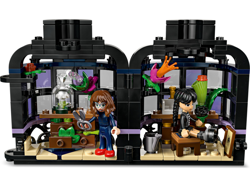 LEGO Wednesday - Černá jiřina