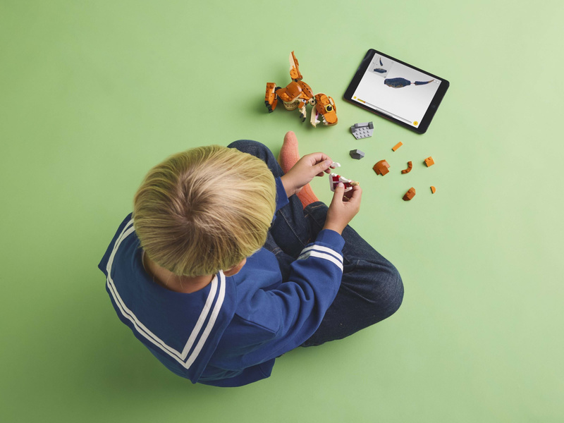 LEGO Jurassic World - Malá Žravka: T-rex