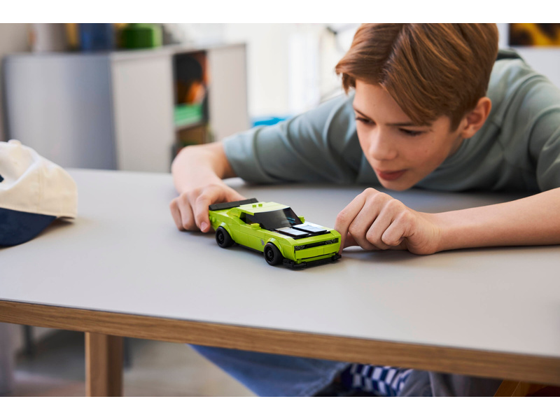 LEGO Speed Champions - Sportovní auto Dodge Challenger SRT Hellcat