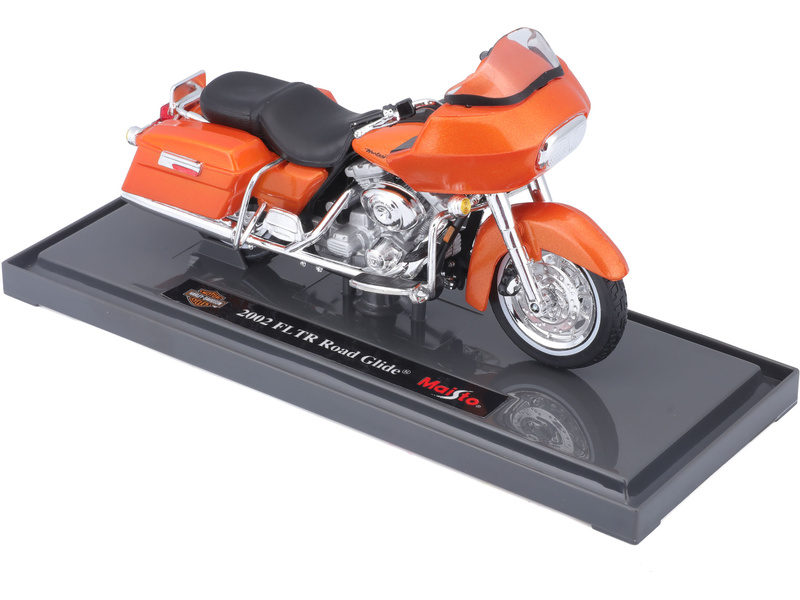 Maisto Harley-Davidson FLTR Road Glide 2002 1:18