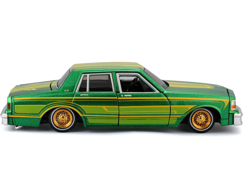 Maisto Chevrolet Caprice 1987 1:26