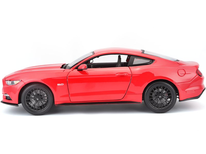 Maisto Ford Mustang GT 2015 1:18 červená