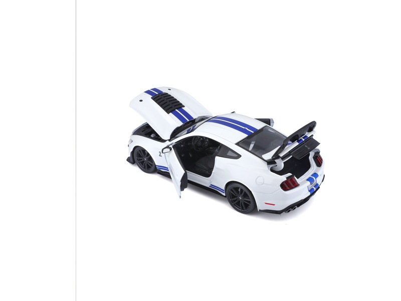 Maisto Mustang Shelby GT500 2020 1:18 bílá