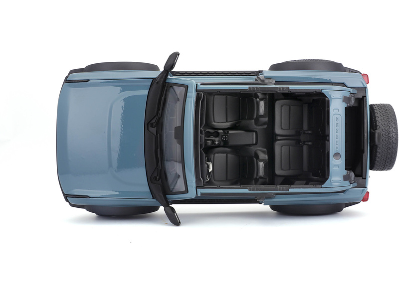 Maisto Ford Bronco Badlands 2021 1:18 modrá